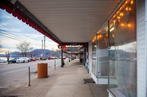 Pomeroy store fronts